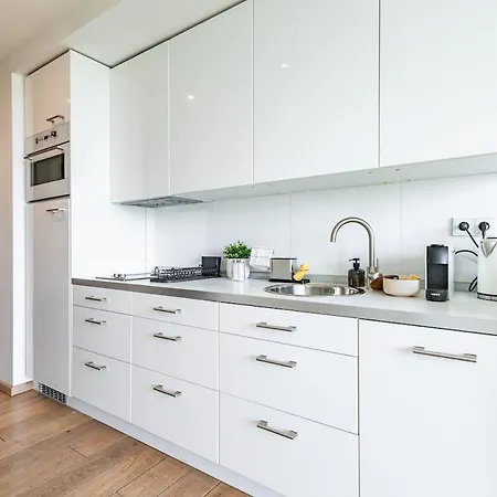 Adm Promenade - Parking *