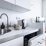 Adm Promenade - Parking Apartment Bratislava